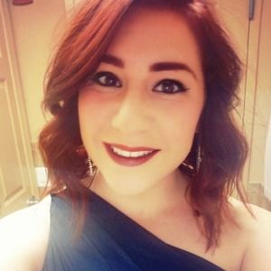 Meet your Posher, Eleni